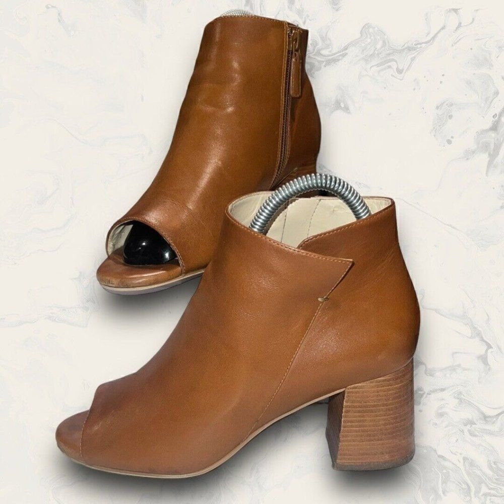 Cole Haan Anisha Ankle Heeled Bootie Tan Leather Women’s Size 7.5B W17656